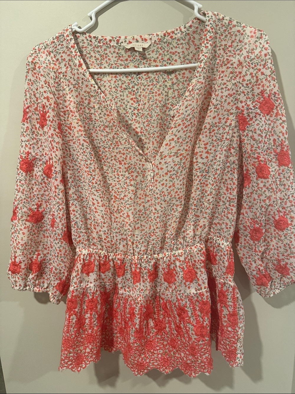 Guess Floral Embroidered V-Neck Peplum Blouse - Coral/White